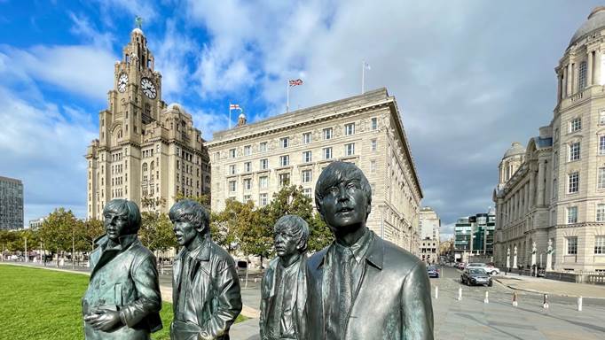 Photo of tribute to the Beatles